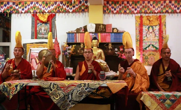 Jason Simard (Tenzin Gawa)