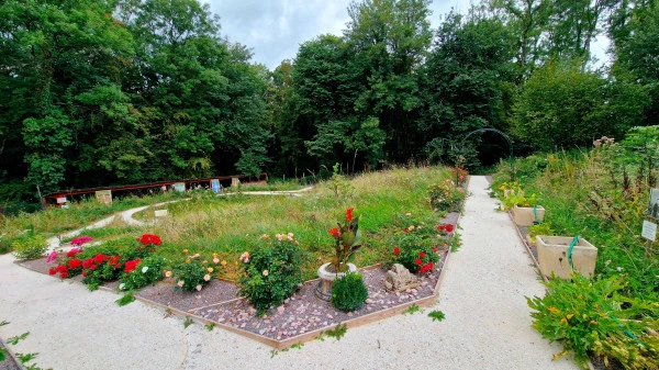 2023 Jardin Sagesse