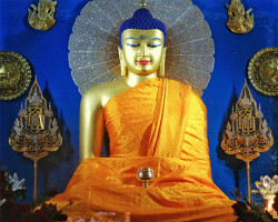 Stage de bouddhisme avec hébergement  